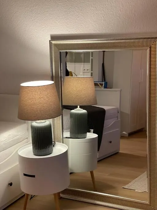Schickes Apartment Mit Balkon In 杜塞尔多夫